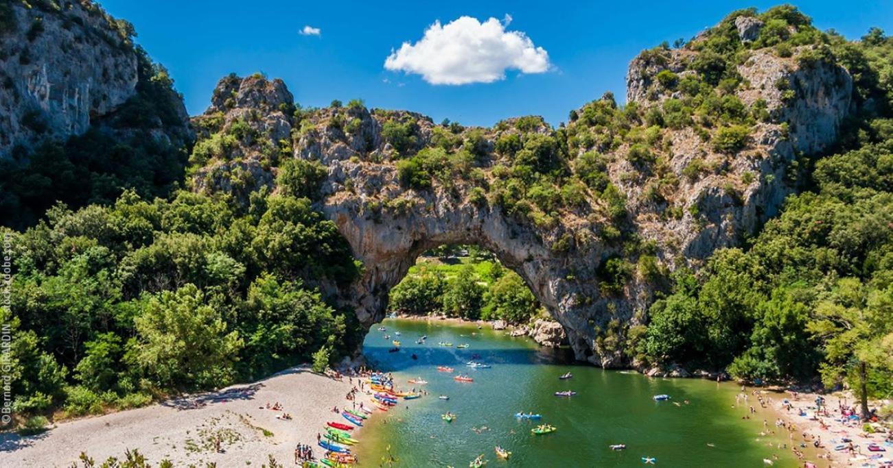 Villa Les Romarins Vallon-Pont-dʼArc Esterno foto