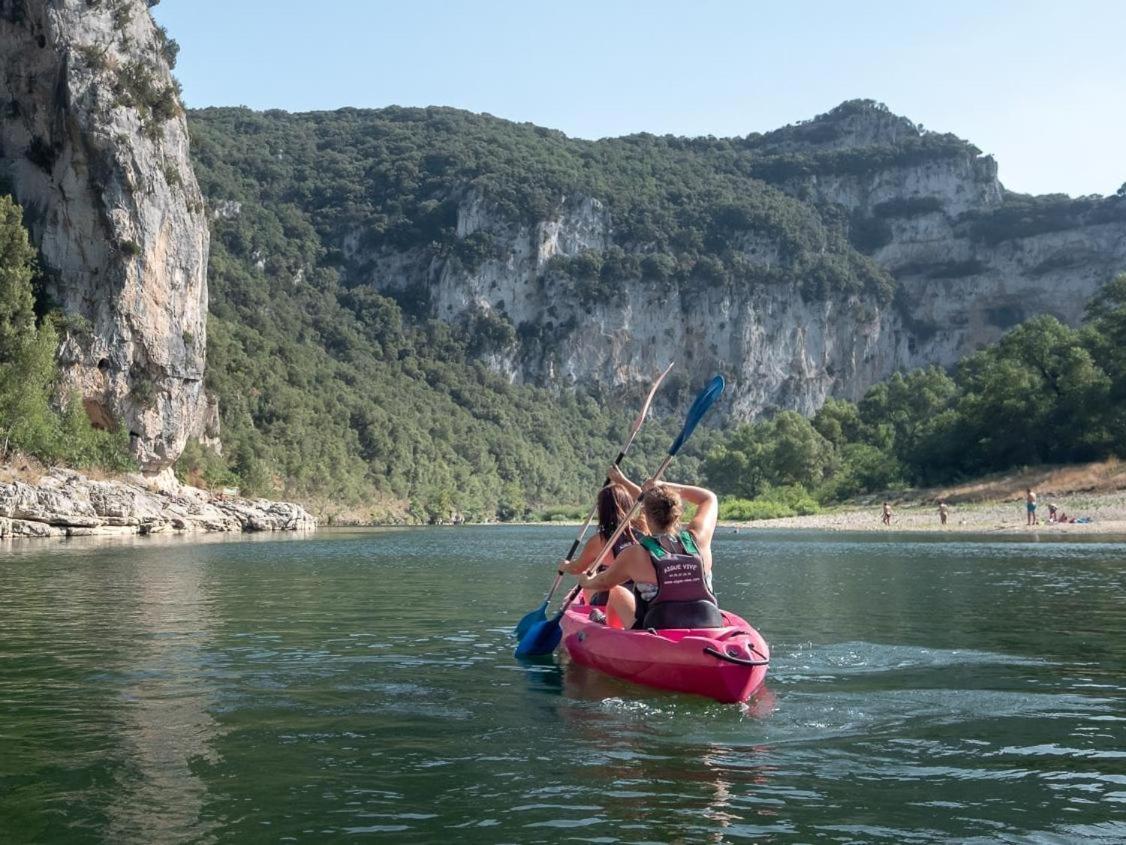 Villa Les Romarins Vallon-Pont-dʼArc Esterno foto